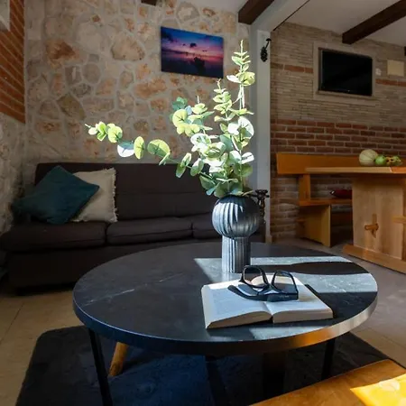 Maslina By Guide Villa *