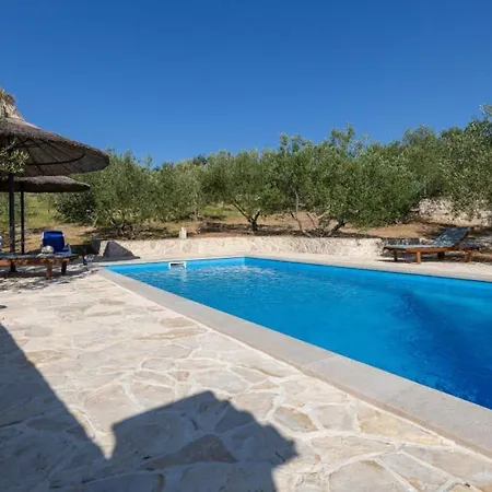 Villa Maslina By Guide Metković