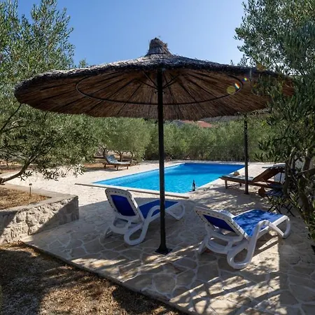 Maslina By Guide Villa